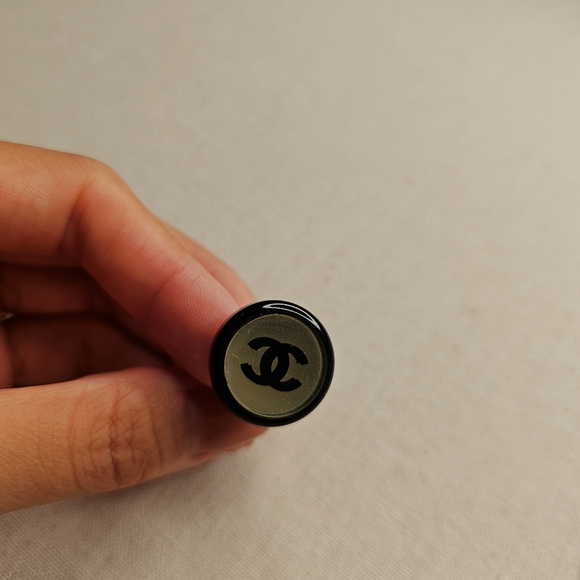 Chanel Clip on earrings one piece - Picture 14 of 14